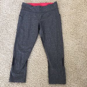 Lululemon Capri workout pants